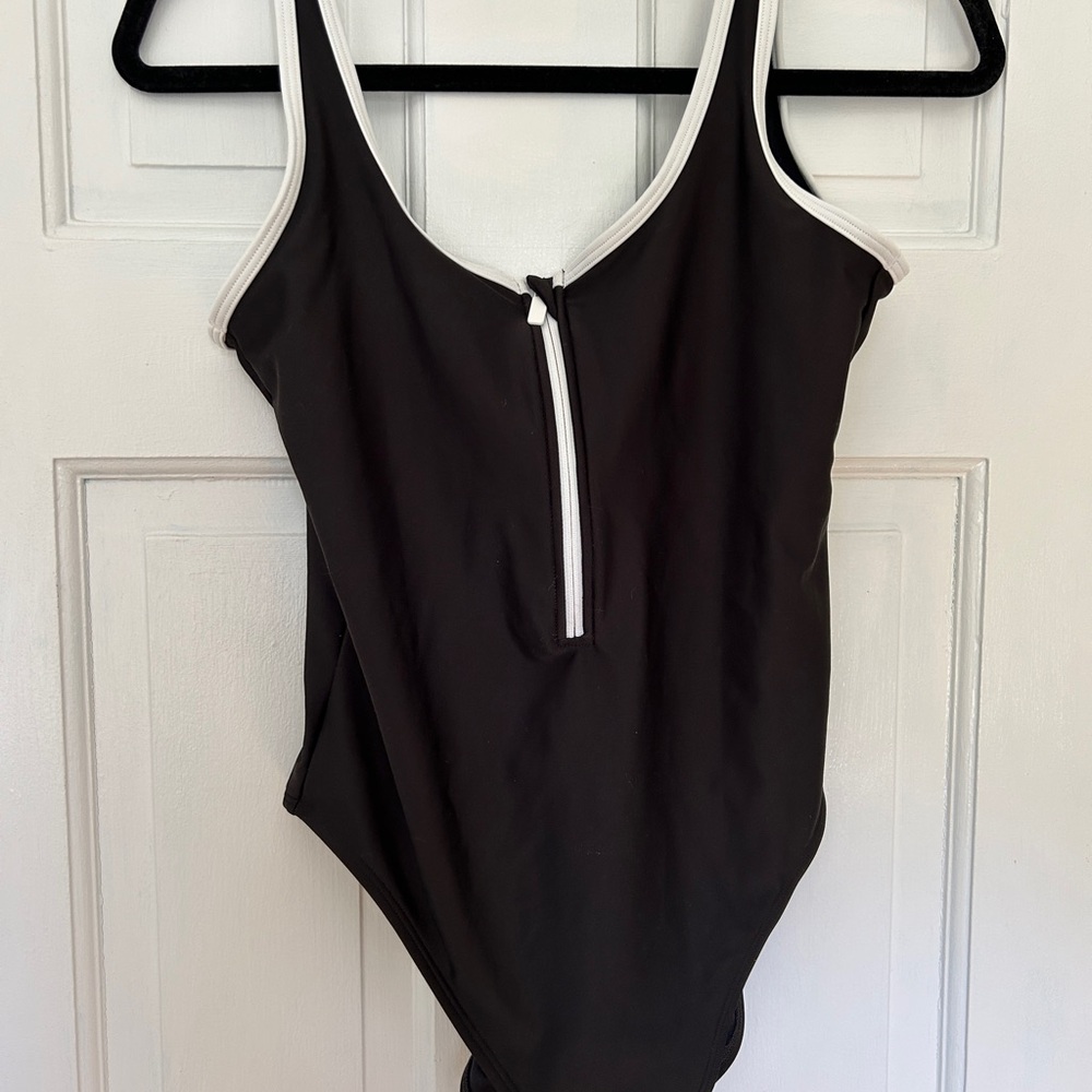 EUC, Women’s Black One Piece Swimsuit